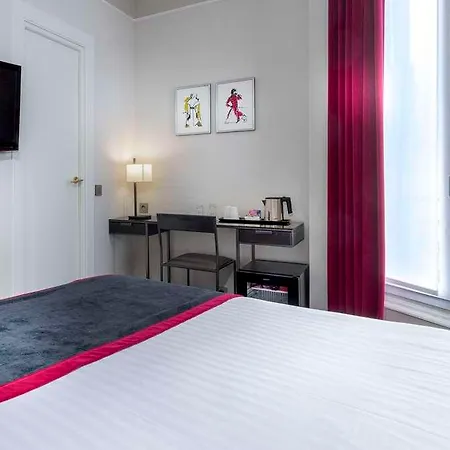 Du Bois Champs-elysees Hotel