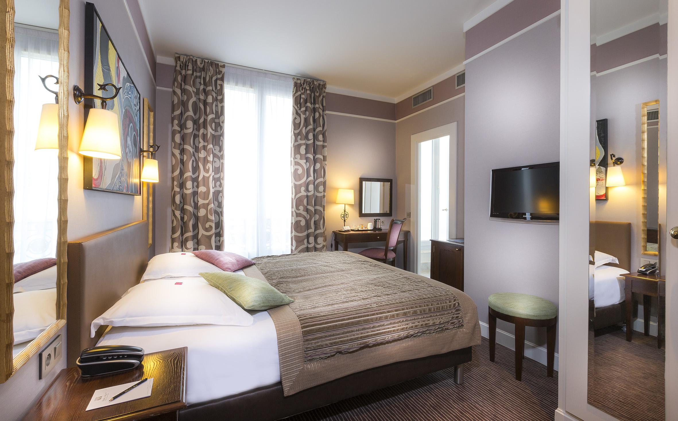 Du Bois Champs-elysées Hotel 3*