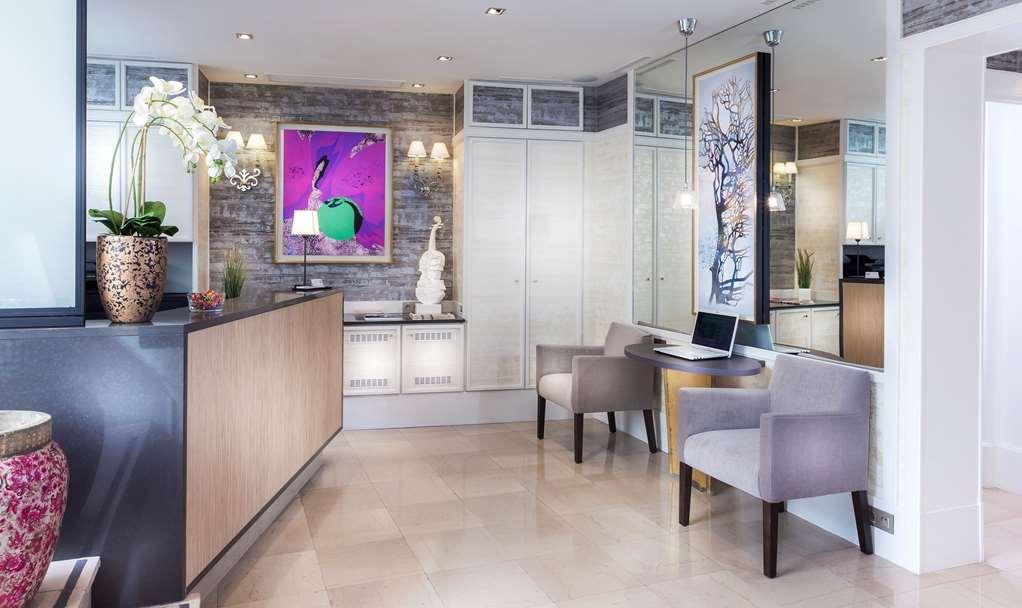 Du Bois Champs-elysees Paris