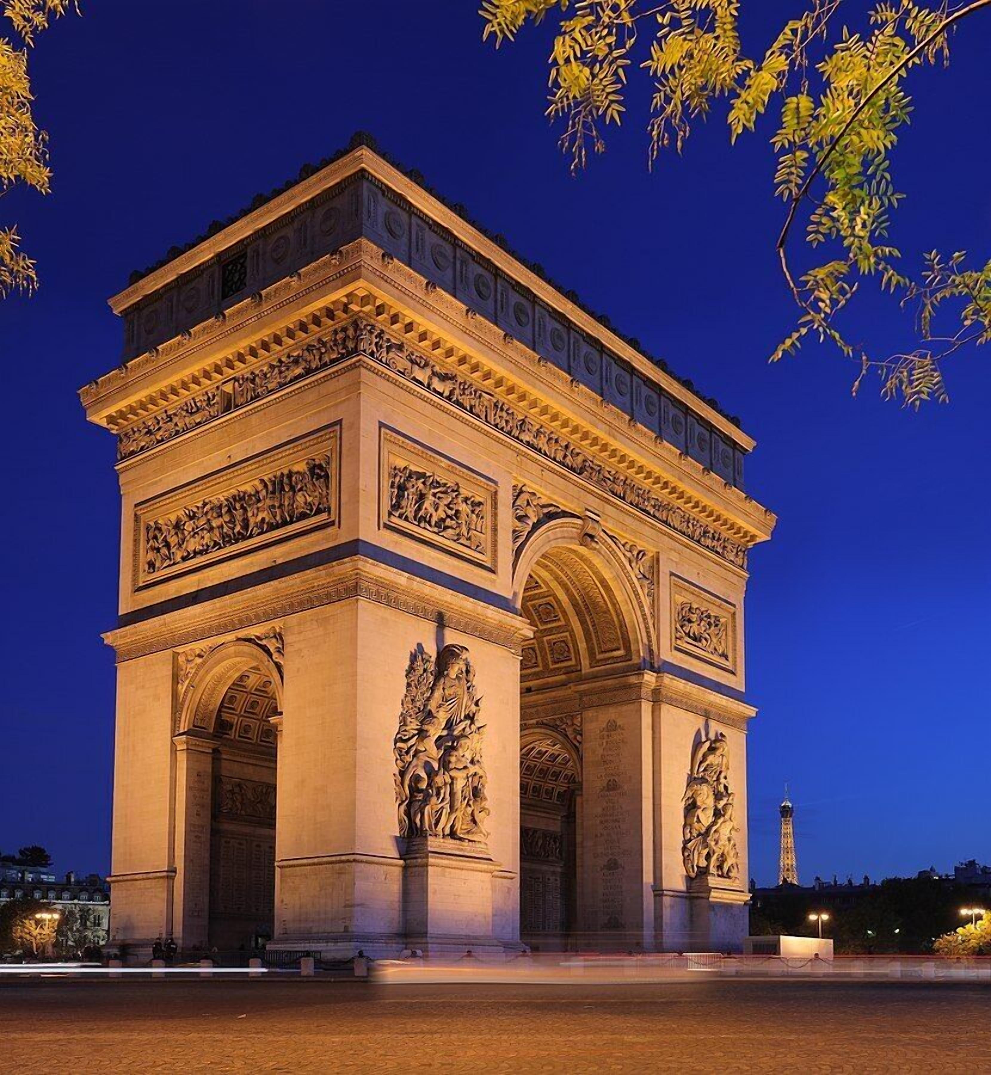 Du Bois Champs-elysées Hotel Parigi