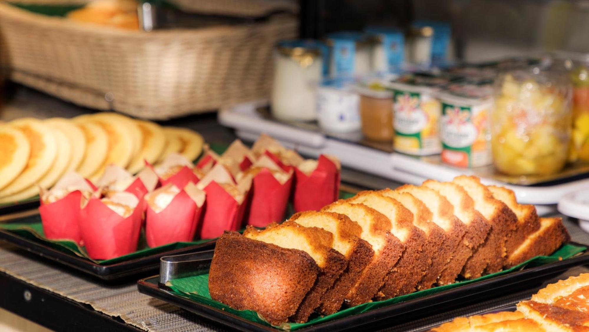 Du Bois Champs-elysées Hotel