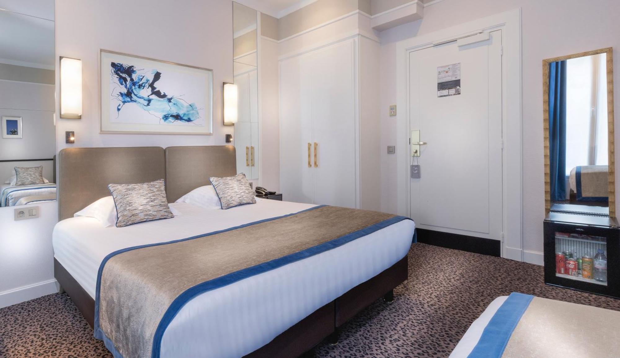 Du Bois Champs-elysées Hotel Parigi