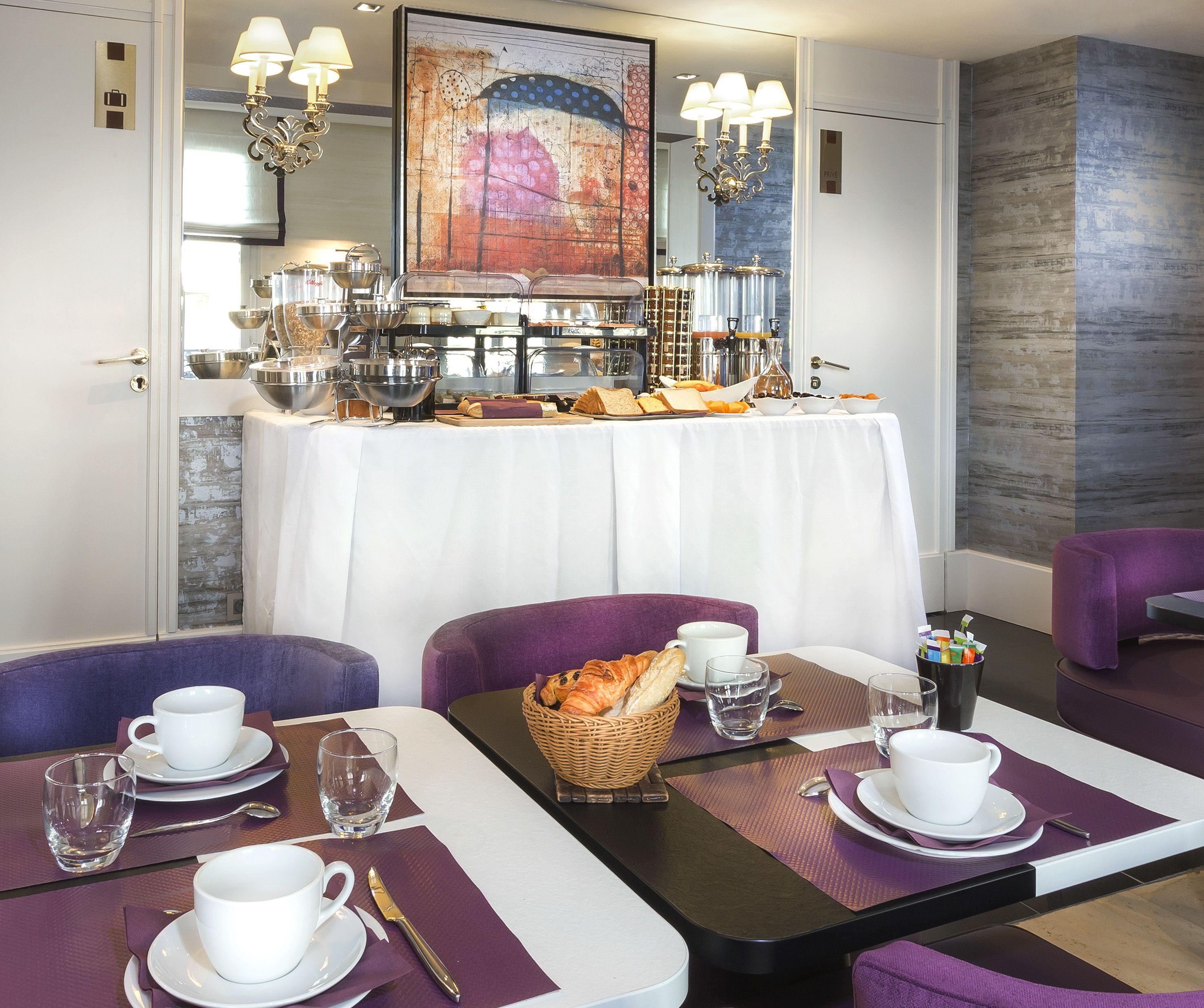 Hotel Du Bois Champs-elysees Paris