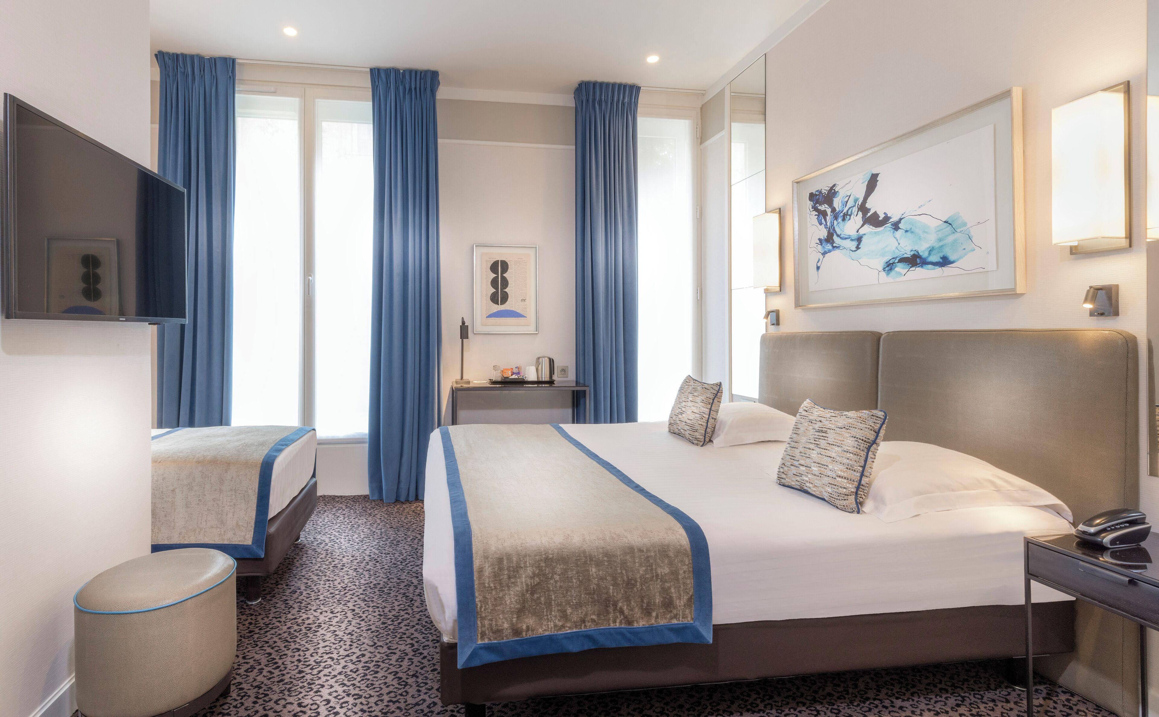 Du Bois Champs-elysées Hotel